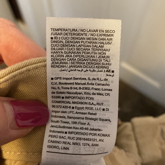 Old Navy Khaki Pixie Mid Rise Pants sz 2 - Picture 7 of 7